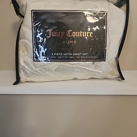 Juicy Couture Home Satin Sheet Set - Cream - Picture 2 of 2